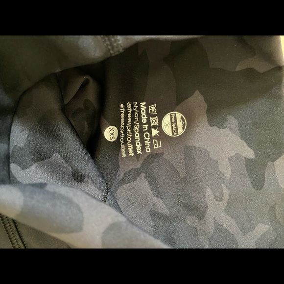 NWT Free spirit outlet black camo leggings - Picture 5 of 6